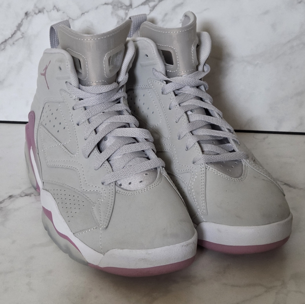 Nike Jordan Womens MVP Neutral Grey Orchid Sneakers Shoes Size 10.5 - Picture 2 of 9